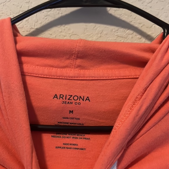 Long sleeve with hoodie features! - Picture 3 of 3